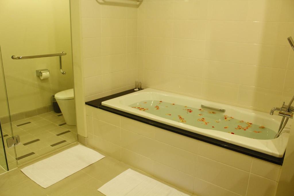 Laprima Hotel Labuan Bajo Zewnętrze zdjęcie