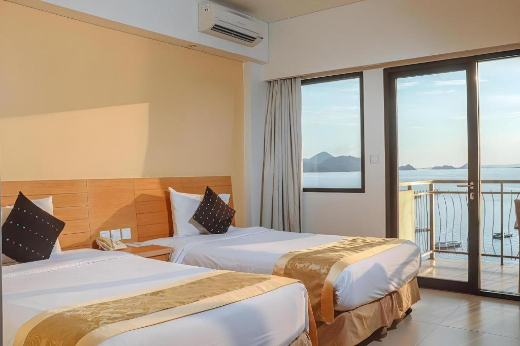 Laprima Hotel Labuan Bajo Zewnętrze zdjęcie